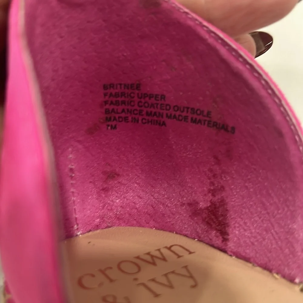 Crown & Ivy Britnee Pink Espadrille. Size 7M‎